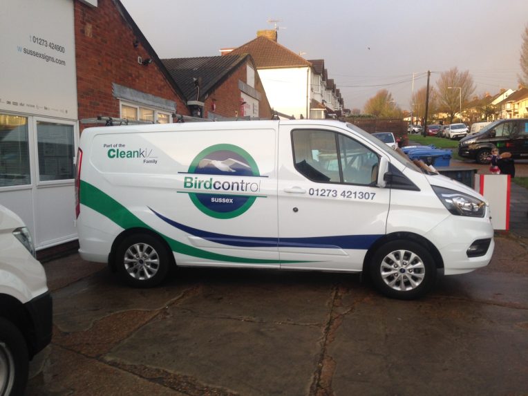 Vehicle signwriting-van signwriting-sussex-vehicle graphics-sussexsigns